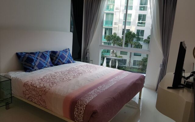 City Center Residence 1BR Pool View A306