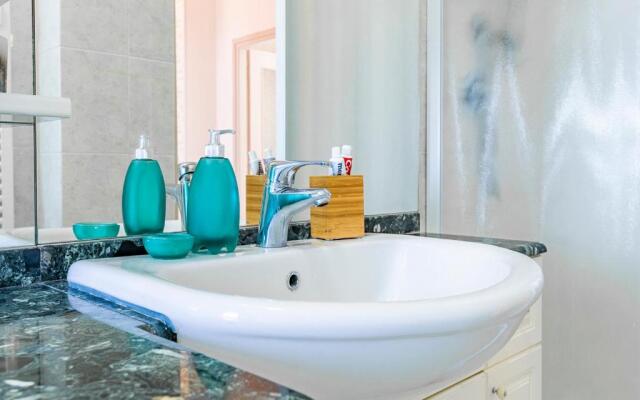 70's Lovers Apartment in Turin