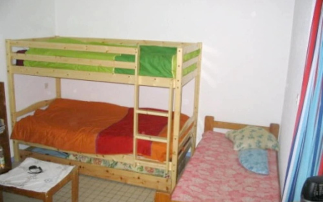 Rental Apartment Les Occitanes - Gruissan 1 bedroom 4 persons