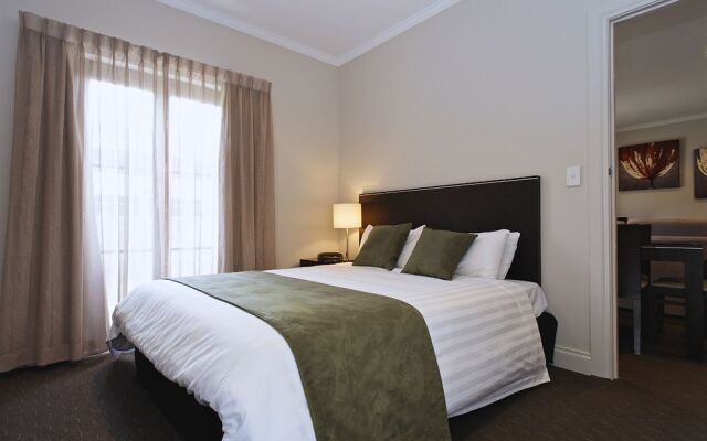 Pacific International Apartments Adelaide