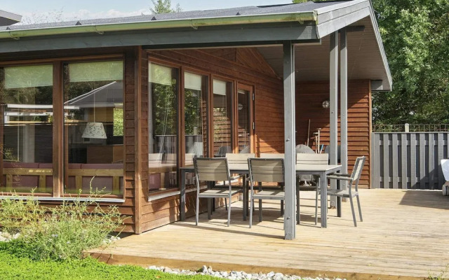 6 Person Holiday Home in Bjert-by Traum