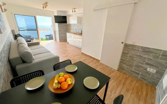 Sea View Bungalow with Communal Pool