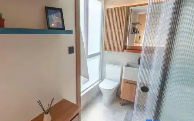 Weave Suites - Central West