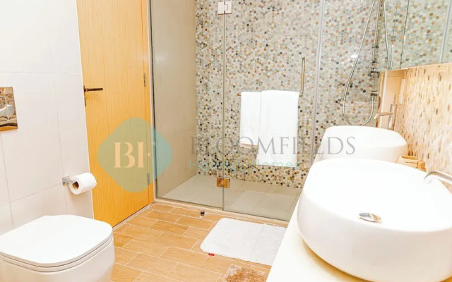 Bloomfields Mayan 3BR Beach Access YAS