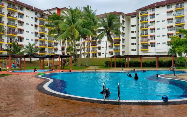 Homestay Wadi A5-5-4 @ Laguna Condo Resort - photo 4