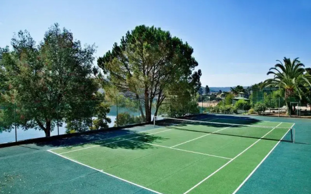 Lago Azul Villa