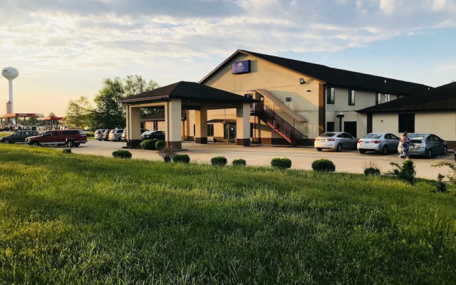 Pinckneyville Inn