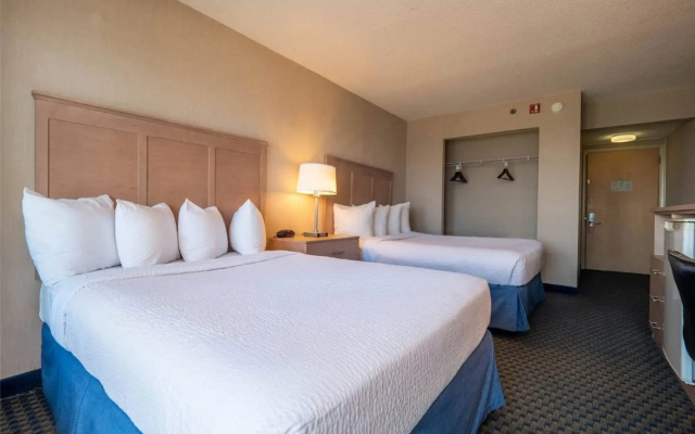 Atlantic Sands Hotel & Conference Center