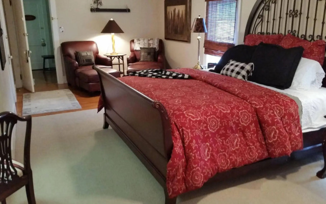 Inn at Clearwater Pond (Quechee)