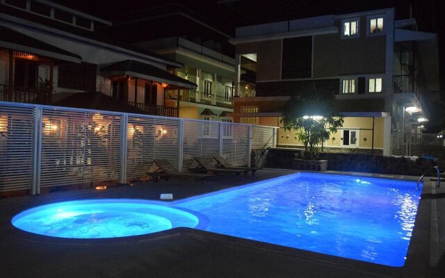 WEStay @ The Grand Nyaung Shwe, Inle Lake