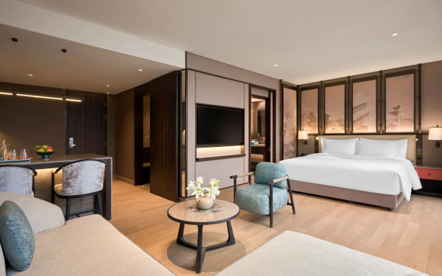 Dusit Le Palais Tu Hoa Hanoi – Guest Rooms – Hanoi
