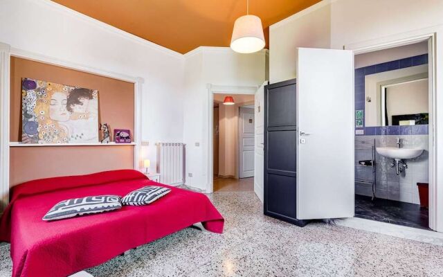 Giulio Cesare Vatican Apartment