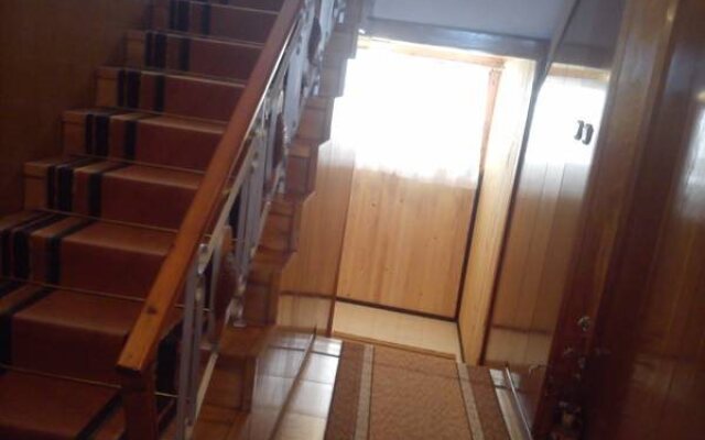 Sotirovi Guest House
