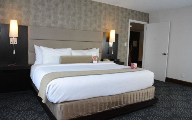 University Plaza Hotel And Conference Center