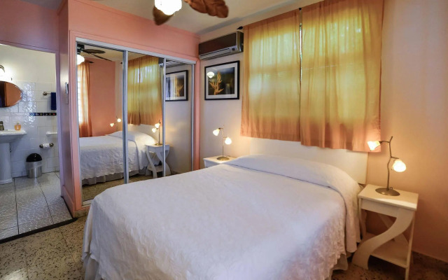 Lemontree Oceanfront Cottages