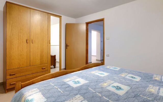 Apartment Vesela Umag/Volparija 25410