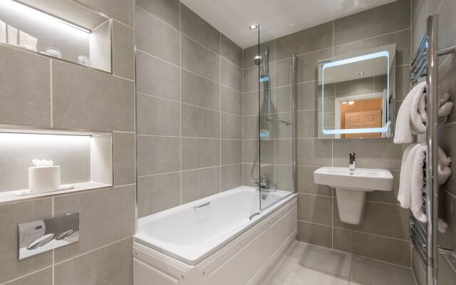 The Royal & Fortescue