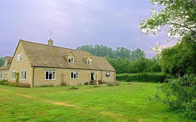 Tagmoor Hollow, Bourton on the Water