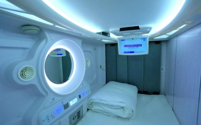Urbanpod Hotel