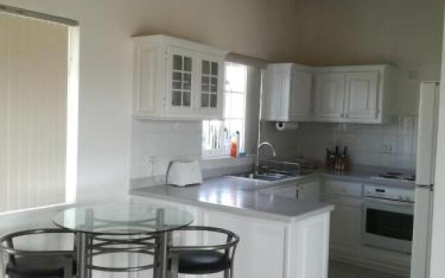 Baydreams 1-bed/1-bath condo