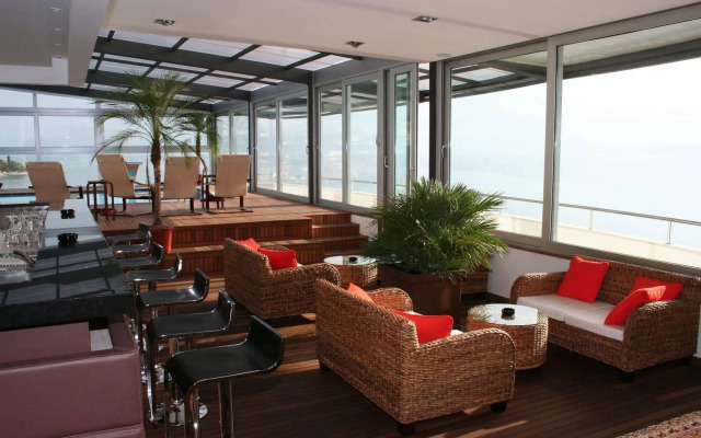 Hotel Jona