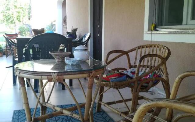 Apartman "Almond house 2"