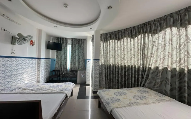 New Day Hotel