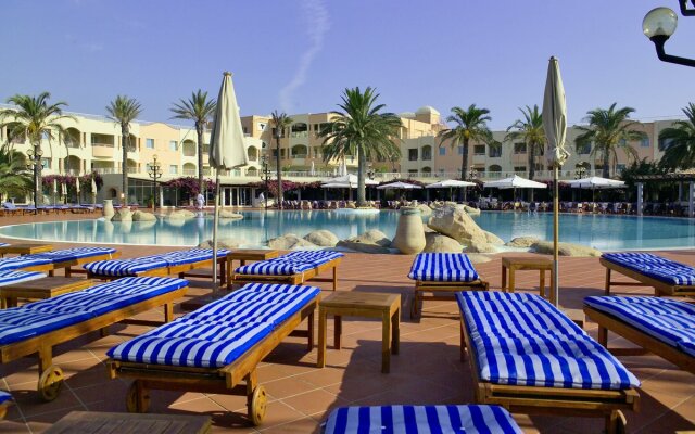 Almar Timi Ama Resort & Spa