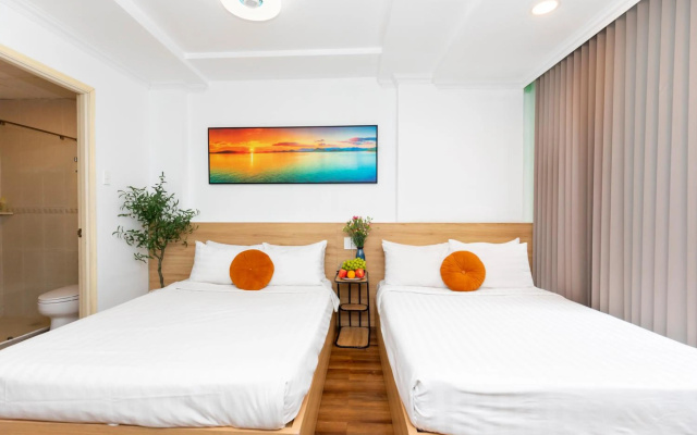 Quy Hung Hotel – Guest Rooms – Ho Chi Minh City