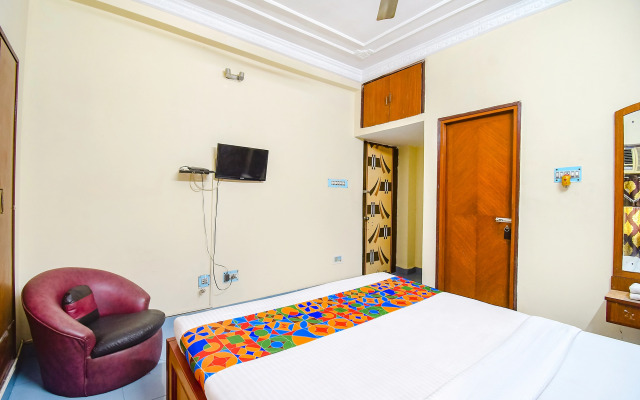 Fabexpress Heritage Inn