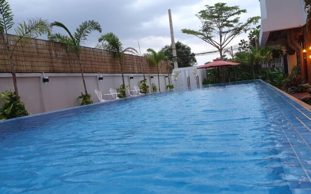 LY Residence Suite & Apartment
