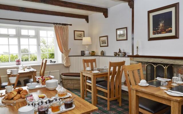 Smugglers Rock Cottages
