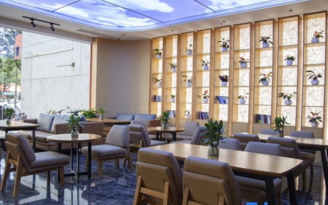 Qianmengyuan Smart Hotel