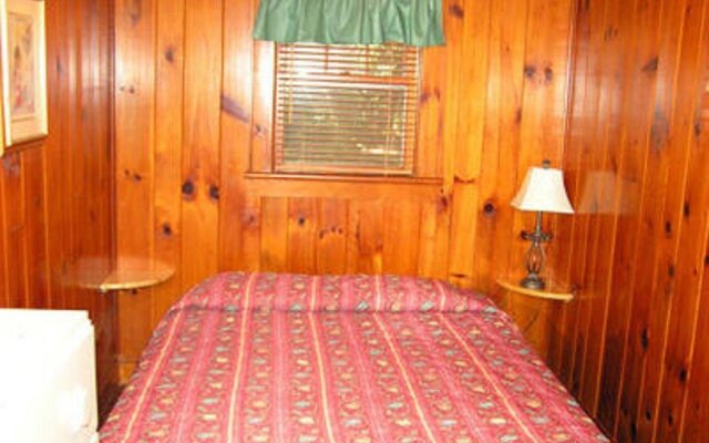 Cabins at Twinbrook Resort