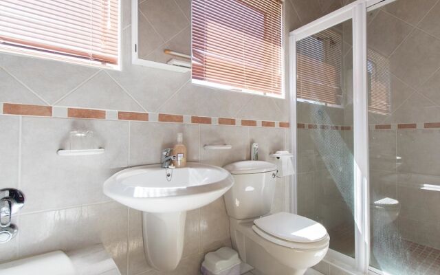 Clivia House, Gordons Bay