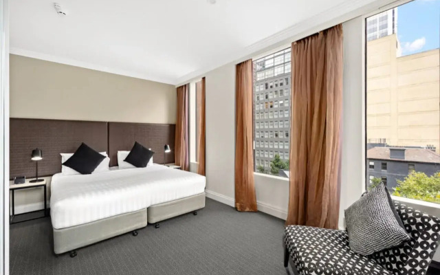 Melbourne City Suites