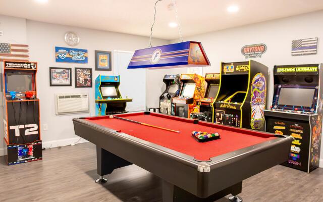 948 Lake Berkley Dr, Kissimmee, US