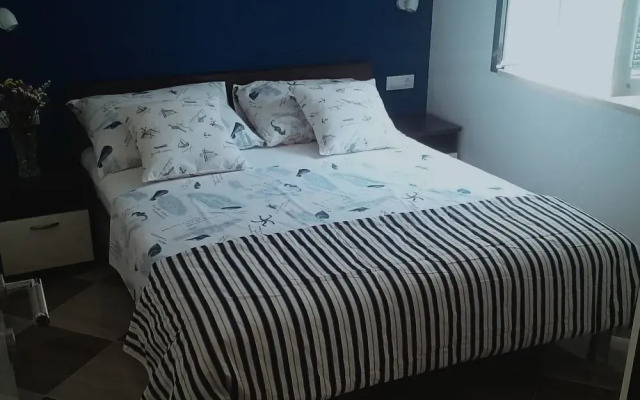 Apartment Split