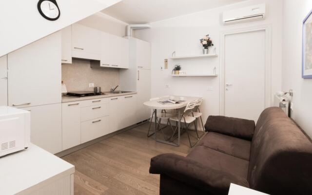 Bligny 19A Glicine Roma  - Apartment Milan