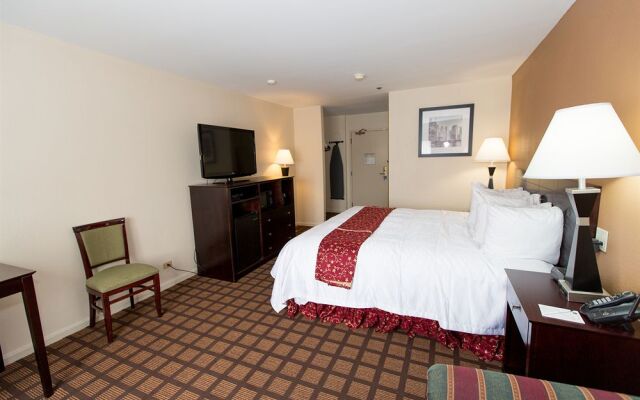 Best Western Plus Oakbrook Inn