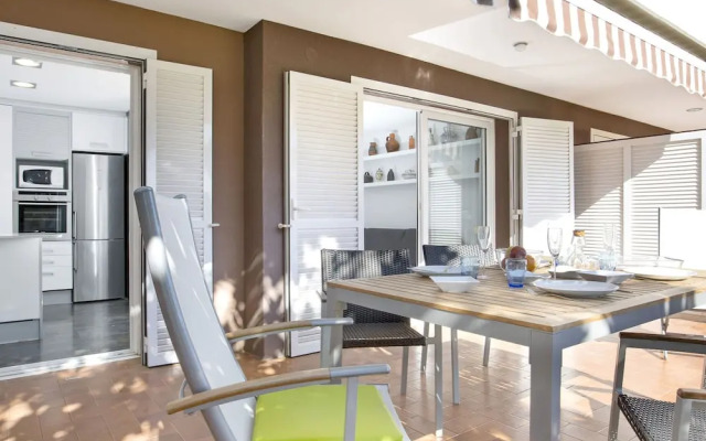 Delightful Apartment in Calella de Palafrugell With Swimming Pool