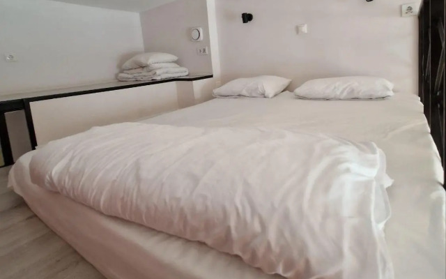 ZenApart on 5 Hotel Street