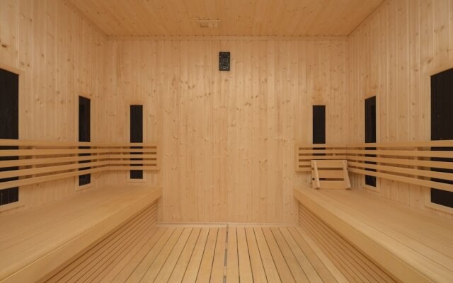 Modern Studio Mokotów by Renters