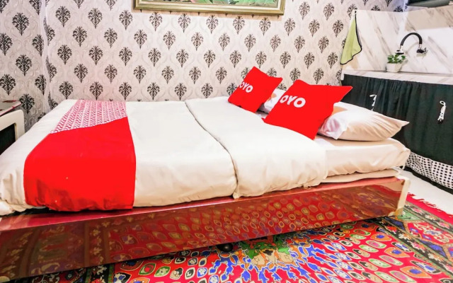 OYO 94069 Mp Room
