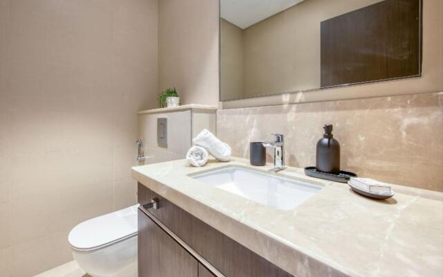 Downtown Views 1 - 1608- DT