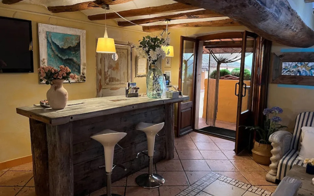 Boutique Hotel & Spa Les Vinyes - Adults Only