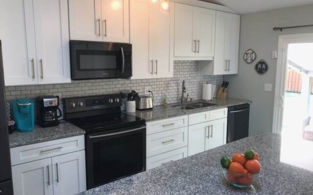 Floridays Vacation Home with Pool near to beach by RedAwning