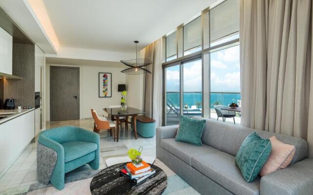 Th8 Palm Dubai Beach Resort, Vignette Collection, by IHG