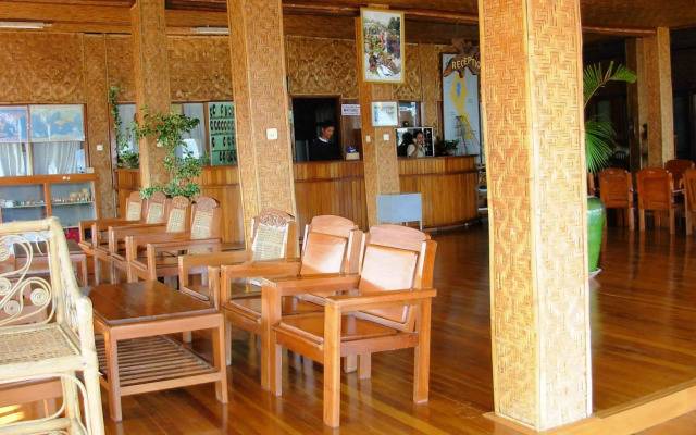 Golden Island Cottages Nampan Hotel