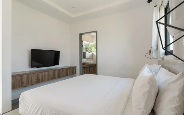 Melasti Villa 2 by Alfred in Bali – Guest Rooms – Tibubeneng